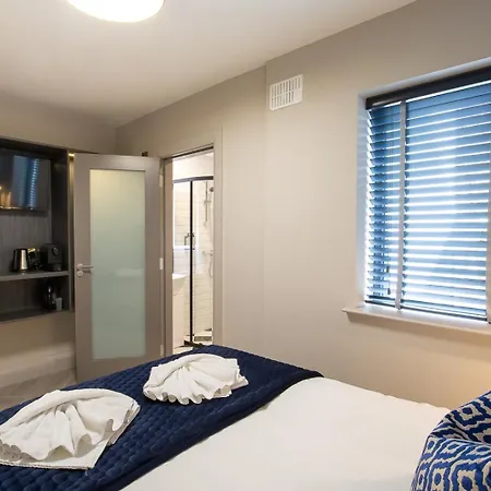 Pensionat The Abbeygate Townhouse *