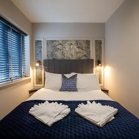 Pensionat The Abbeygate Townhouse *